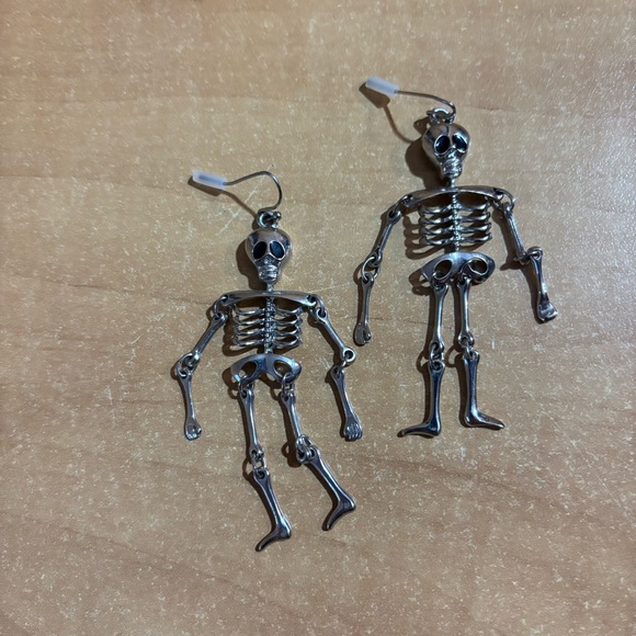 Silver Skeleton With Joints Dangle Earrings. PERFECT For October and Halloween! - Picture 3 of 4